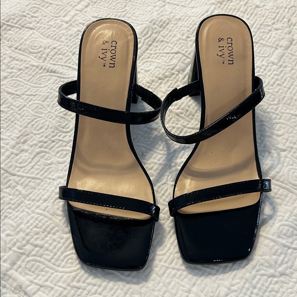 Crown & Ivy Black Strappy Heels